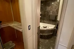 171 Beacon St, Boston, MA 02116 - Photo 7