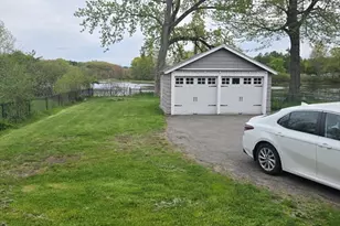 121 Hope Ave, Worcester, MA 01603 - Photo 3