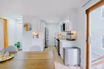 27 Silver Road #27, Everett, MA 02149 - Photo 5