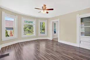 658 Union St, Springfield, MA 01109 - Photo 9
