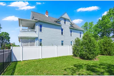 658 Union St, Springfield, MA 01109 - Photo 7