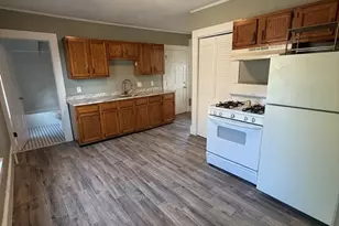 13 Knowlton St, Beverly, MA 01915 - Photo 1