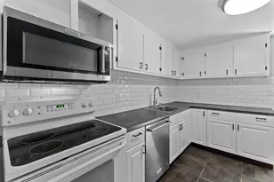 42 Woodway Dr, Shrewsbury, MA 01545 - Photo 5