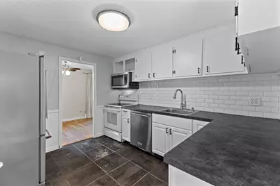 42 Woodway Drive, Shrewsbury, MA 01545 - Photo 3