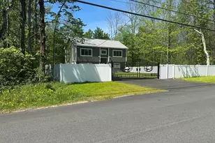102 Wells Rd, Becket, MA 01223 - Photo 5