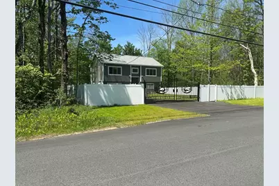 102 Wells Road, Becket, MA 01223 - Photo 5