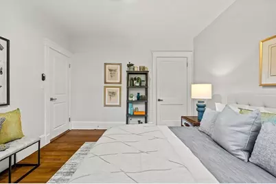 1734 Commonwealth Ave #4, Boston, MA 02135 - Photo 17