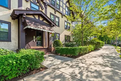 1734 Commonwealth Ave #4, Boston, MA 02135 - Photo 31