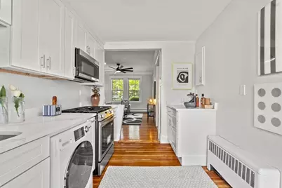 1734 Commonwealth Ave #4, Boston, MA 02135 - Photo 13