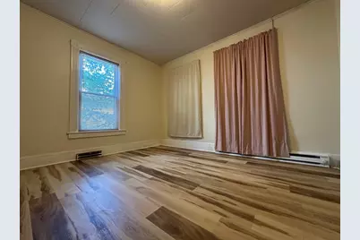 26 Hebron Street, Springfield, MA 01107 - Photo 3