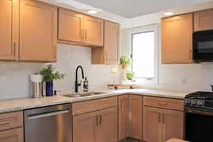 38 Virginia St, Springfield, MA 01108 - Photo 15