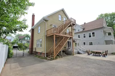 38 Virginia St, Springfield, MA 01108 - Photo 37