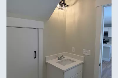 480 Wareham St #10, Middleborough, MA 02346 - Photo 9