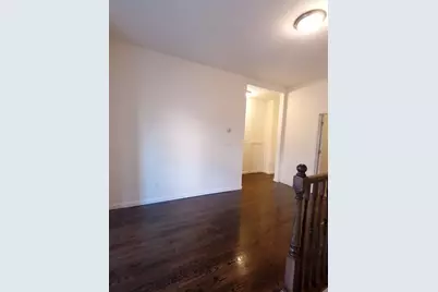 11 Seckel St #1, Cambridge, MA 02141 - Photo 5