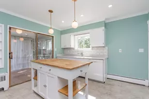 724 High St, Fall River, MA 02720 - Photo 9