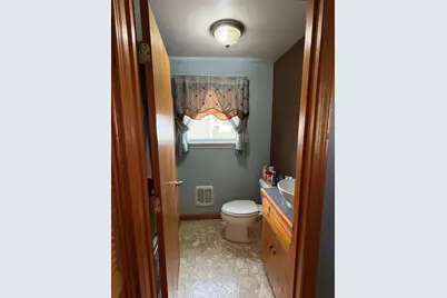 4 Bowers Ave, Tyngsborough, MA 01879 - Photo 25