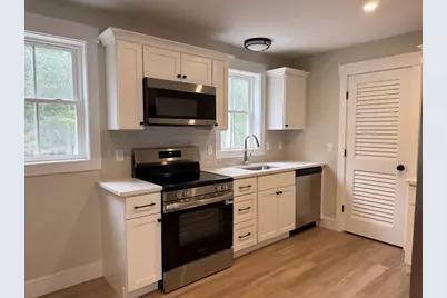 480 Wareham St #30, Middleborough, MA 02346 - Photo 3