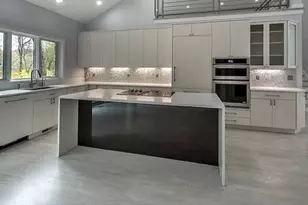 395 W Fourth St, Boston, MA 02127 - Photo 5