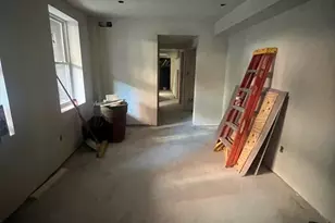 395 W Fourth St, Boston, MA 02127 - Photo 25