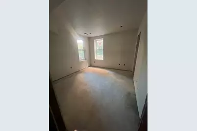 395 W 4th Street #1, Boston, MA 02127 - Photo 29