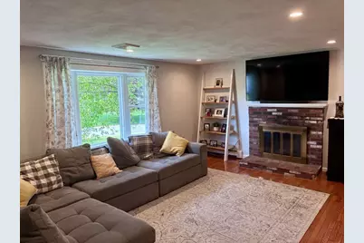33 Tomahawk Dr., Northborough, MA 01532 - Photo 5