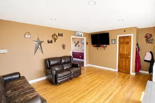 48 Sullivan Dr, Northbridge, MA 01588 - Photo 3