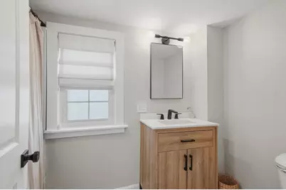 31 Houghton Street, Woburn, MA 01801 - Photo 27