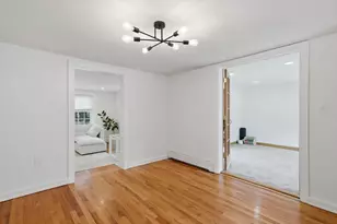 31 Houghton St, Woburn, MA 01801 - Photo 7