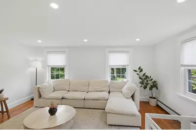 31 Houghton Street, Woburn, MA 01801 - Photo 11