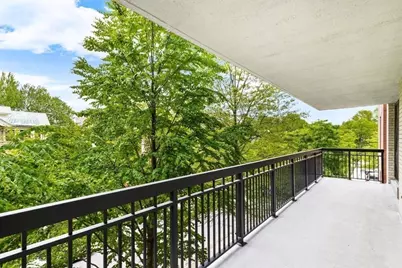 50 Longwood Ave #311, Brookline, MA 02446 - Photo 21