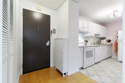 50 Longwood Ave #311, Brookline, MA 02446 - Photo 9