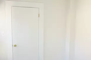 18 Sutherland St, Lowell, MA 01850 - Photo 23