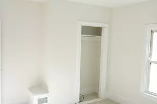 18 Sutherland St, Lowell, MA 01850 - Photo 25