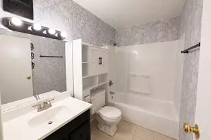 15 Weld St, Framingham, MA 01702 - Photo 13
