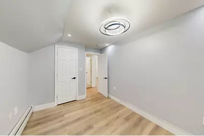 15 West Tremlett Street, Boston, MA 02124 - Photo 19