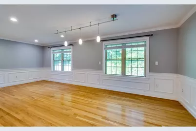 99 Princeton Ave, Waltham, MA 02451 - Photo 13