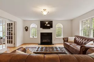 82 Lawrence St, Pepperell, MA 01463 - Photo 15
