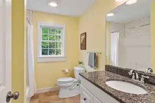 82 Lawrence St, Pepperell, MA 01463 - Photo 21