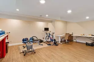 82 Lawrence St, Pepperell, MA 01463 - Photo 27