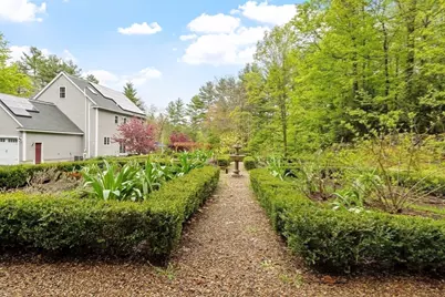 82 Lawrence Street, Pepperell, MA 01463 - Photo 31