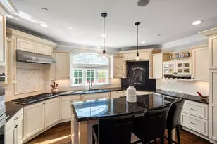 3 Pine Ridge Dr, Medway, MA 02053 - Photo 9