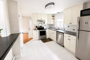 23 Acorn St, Scituate, MA 02066 - Photo 3