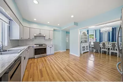 17 Forest Ave, Plymouth, MA 02360 - Photo 9