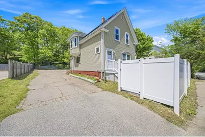 17 Forest Ave, Plymouth, MA 02360 - Photo 5