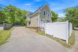 17 Forest Ave, Plymouth, MA 02360 - Photo 5