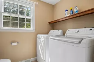 408 Whitney St, Northborough, MA 01532 - Photo 9