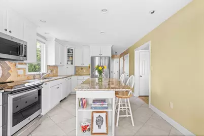 6 Crestview Dr, Westborough, MA 01581 - Photo 7