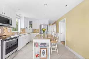 6 Crestview Dr, Westborough, MA 01581 - Photo 7