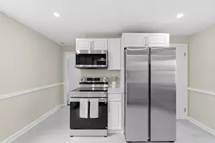 22 Balmoral Ct, Seekonk, MA 02771 - Photo 5