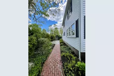 102 Main Street, Marion, MA 02738 - Photo 5